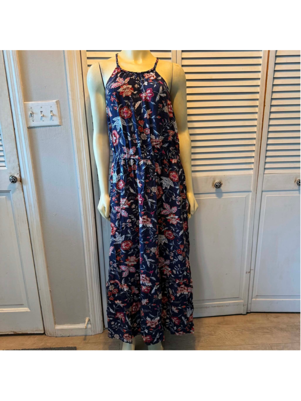 Old Navy Floral Maxi Dress Women's Large Navy Sleeveless Boho Casual